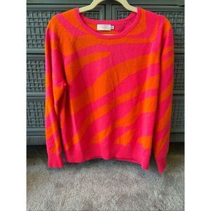 Nearly NEW 100% Cashmere magenta leopard sweater, Med $250 C38
